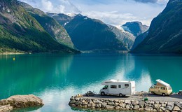 NORDFJORDEID: EL GLACIAR DE KJENNDALSBREEN, LA JOYA DE NORUEGA