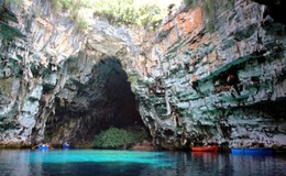 EXPLORER OF THE SEAS - PAQUETE 3 EXCURSIONES: ATENAS, SANTORINI Y ARGOSTOLI (Suplementos/Entradas NO INCLUIDO en la tarifa del paquete)	