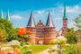 Historia y Encanto de la Ciudad de Lubeck desde Kiel