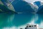 El glaciar de Kjenndalsbreen, la joya de Noruega