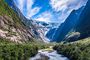 El glaciar de Kjenndalsbreen, la joya de Noruega
