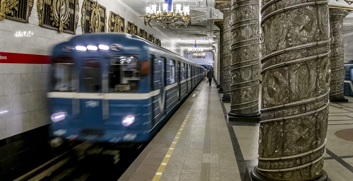 Nueva excursión de cruceros a San Petersburgo, para conocer en detalle su historia mas cotidiana y tradicional