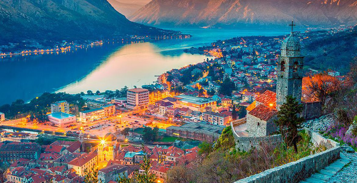 ¡KOTOR, LA ENCANTADORA CIUDAD MEDIEVAL!