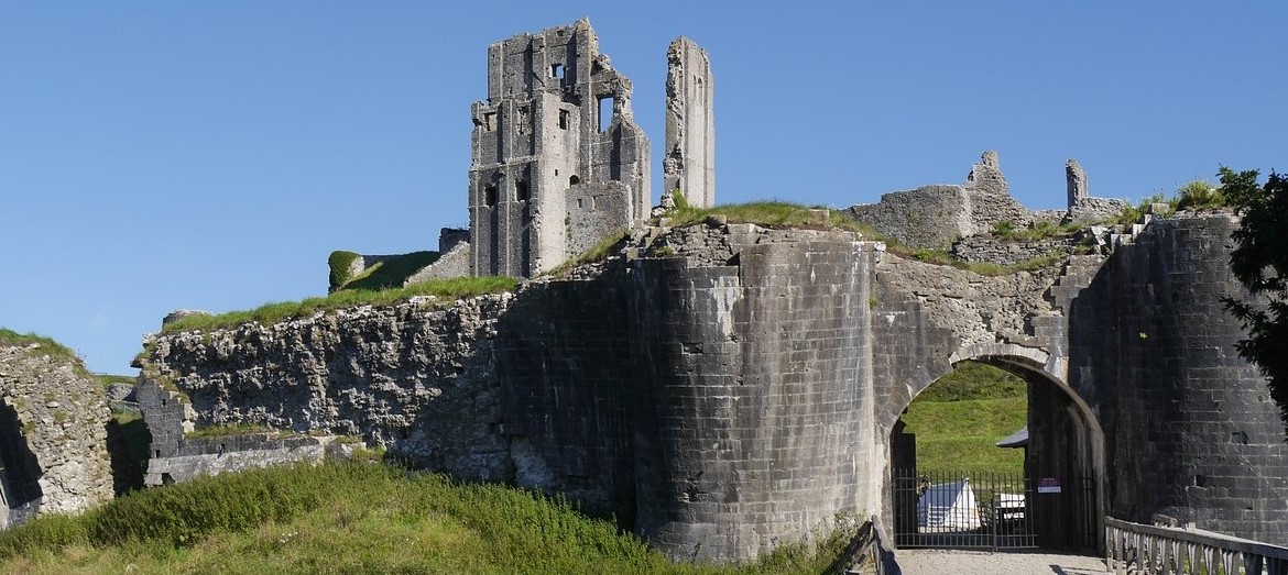 CASTILLO DE CORFE