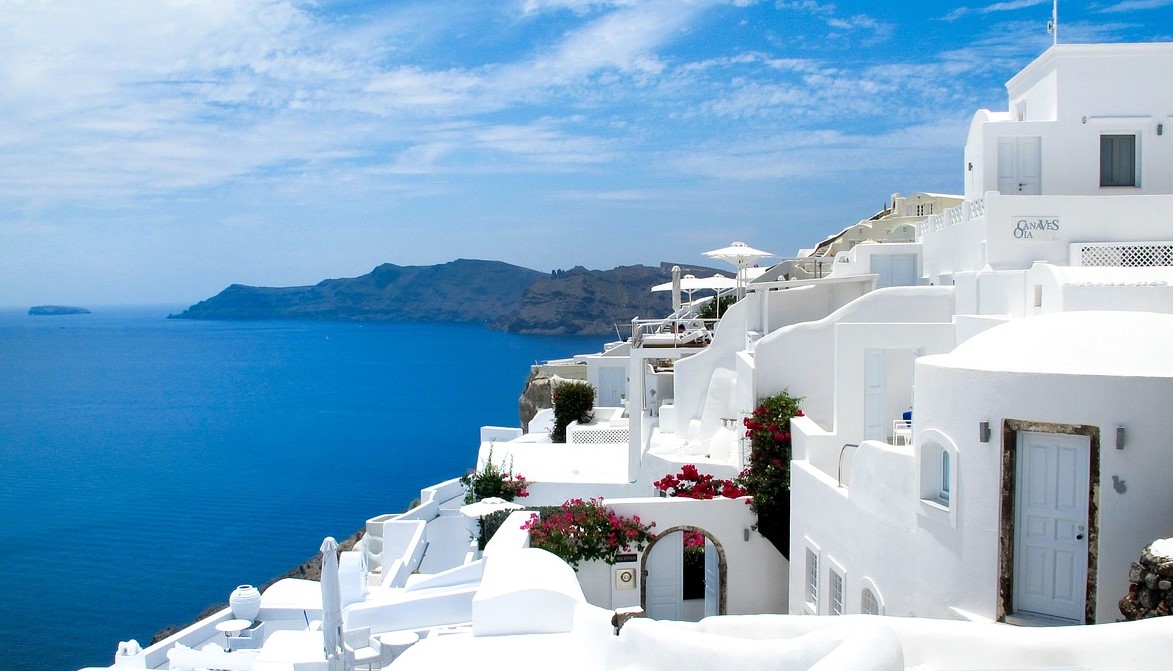 SANTORINI