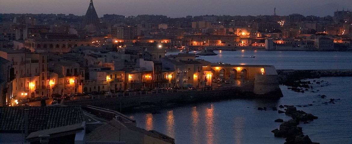 Siracusa, memorias de la Neápolis y paseo por Isla Ortigia