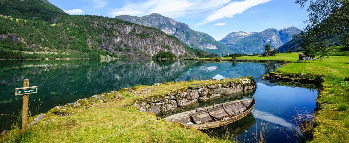 Panoramas Noruegos Hellesylt a Geiranger