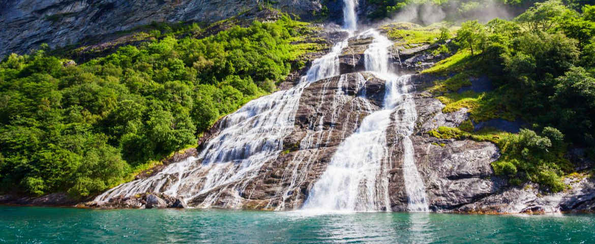 Geiranger, Stryn y vistas al Monte Dalsnibba