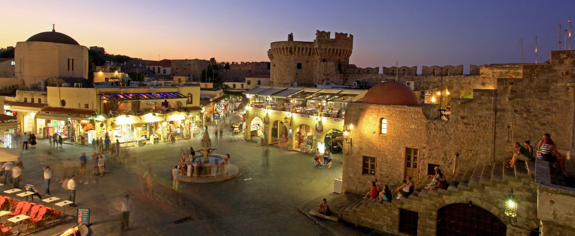 Rodas Paseo Panorámico y Casco Antiguo