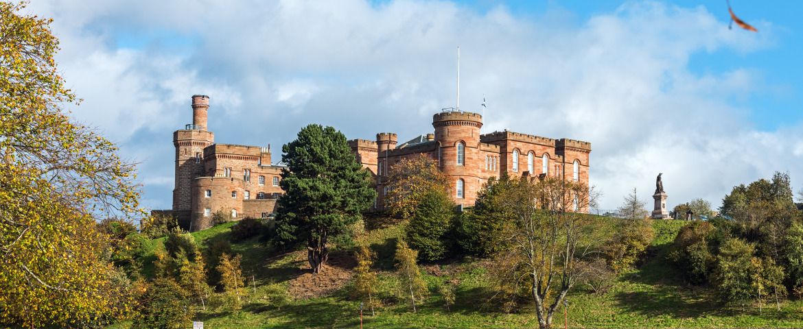 Buscando a Nessie. Visita a Inverness y crucerito en el Lago Ness