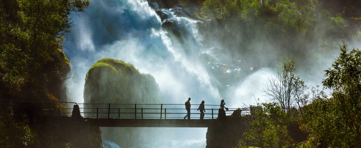 Panoramas Noruegos Geiranger a Hellesylt