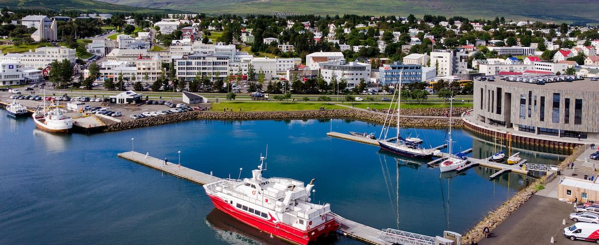 La cascada de Godafoss y la casa de Navidad - Imagen 8