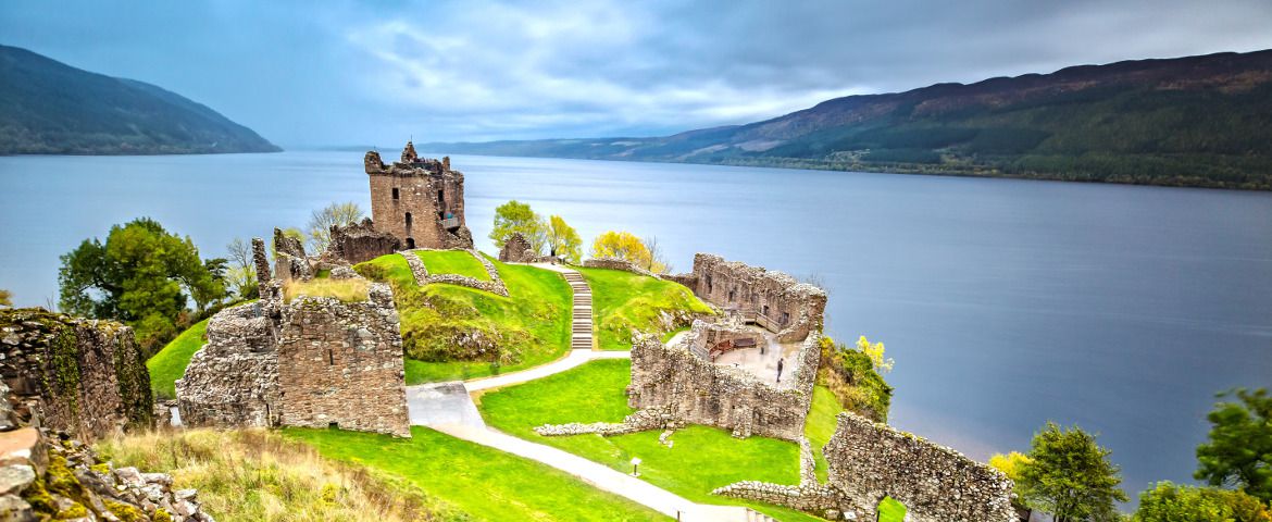 Buscando a Nessie. Visita a Inverness y crucerito en el Lago Ness