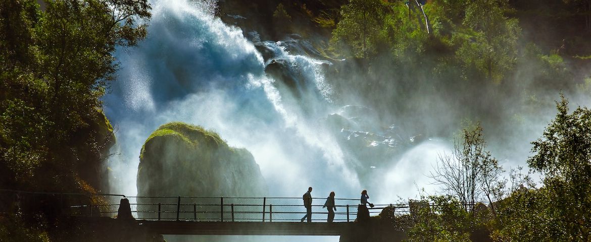 Glaciar de Briksdal - Imagen 3