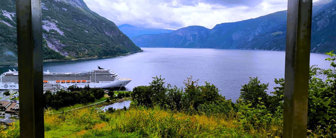 Desde Eidfjord hasta Vøringfossen, naturaleza en estado puro