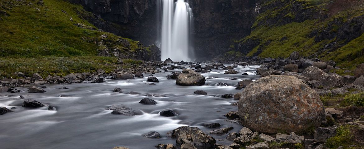 Seydisfjordur  Fiordos del Este y cataratas