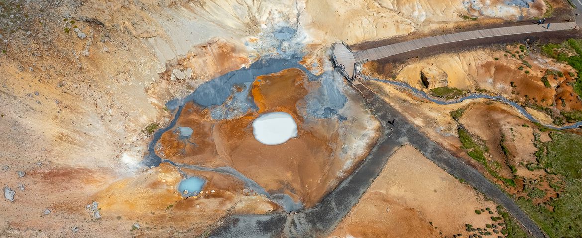 Las bellezas géologicas de la península de Reykjanes y acantilados - Imagen 3