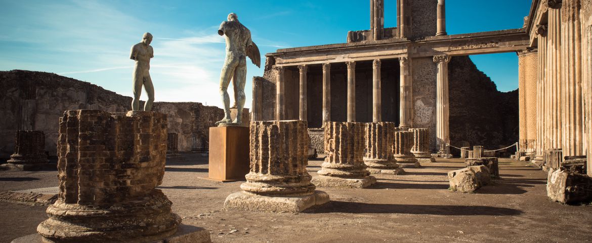 Las Ruinas de Pompeya sin cola