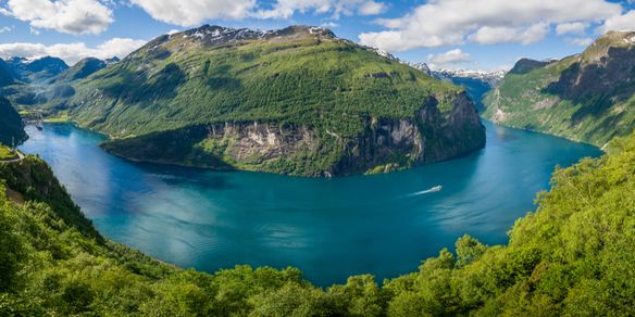 Geiranger, Stryn y vistas al Monte Dalsnibba