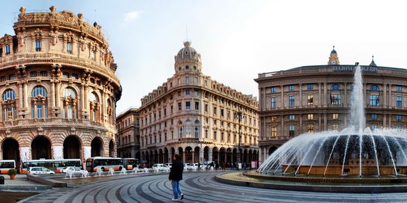 Génova Walking Tour