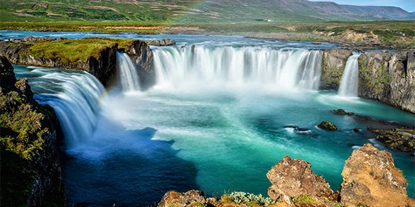 La Cascada de Godafoss, Akureyri y la casa de Papá Noel