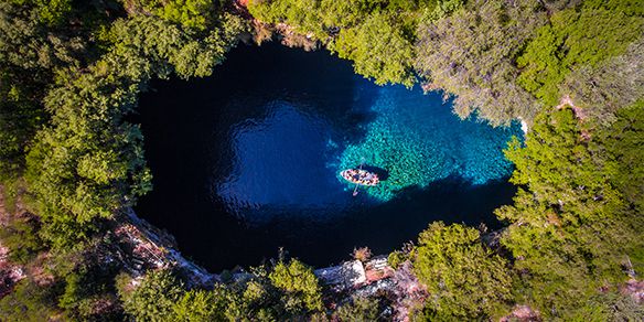 Tour Panorámico y la Cueva Melissani